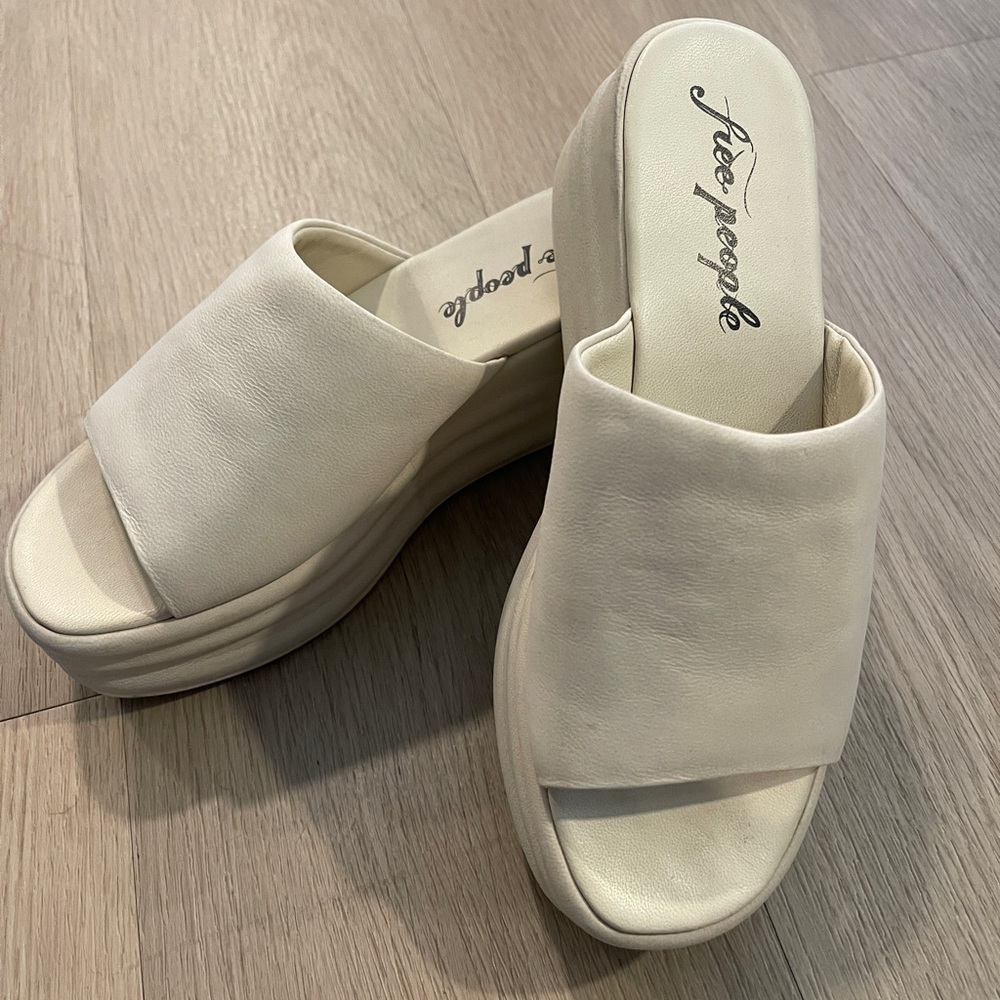 Free People Harbor Platform Slide Mules - Picture 3 of 10